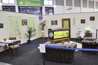 Die Ausstellung ist eröffnet- Absperrung