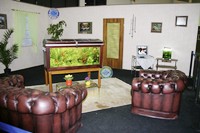 Rechts Garnelenbecken von Rosi ji